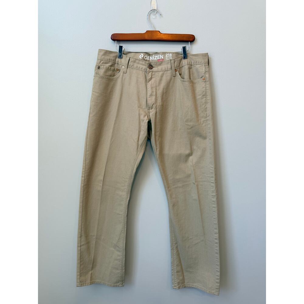 Denizen from Levi's Men's 218 Slim Fit Khaki Pants Waist 35